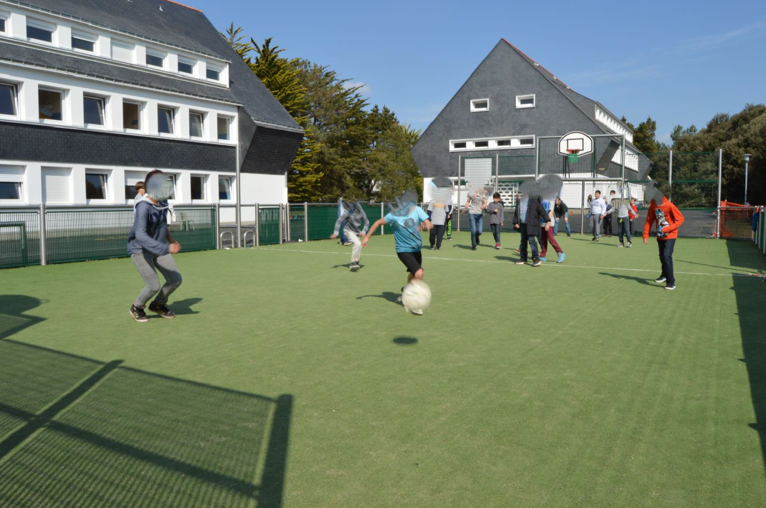 city stade flouté